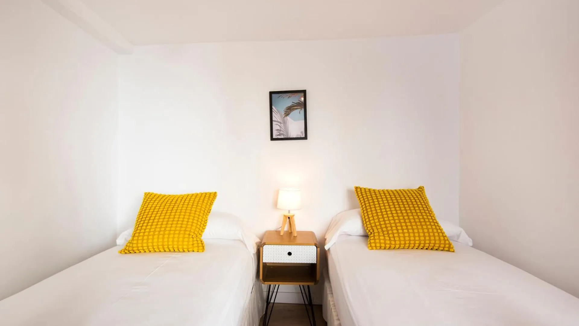 New Merced Square Penthouse Malaga Apartment