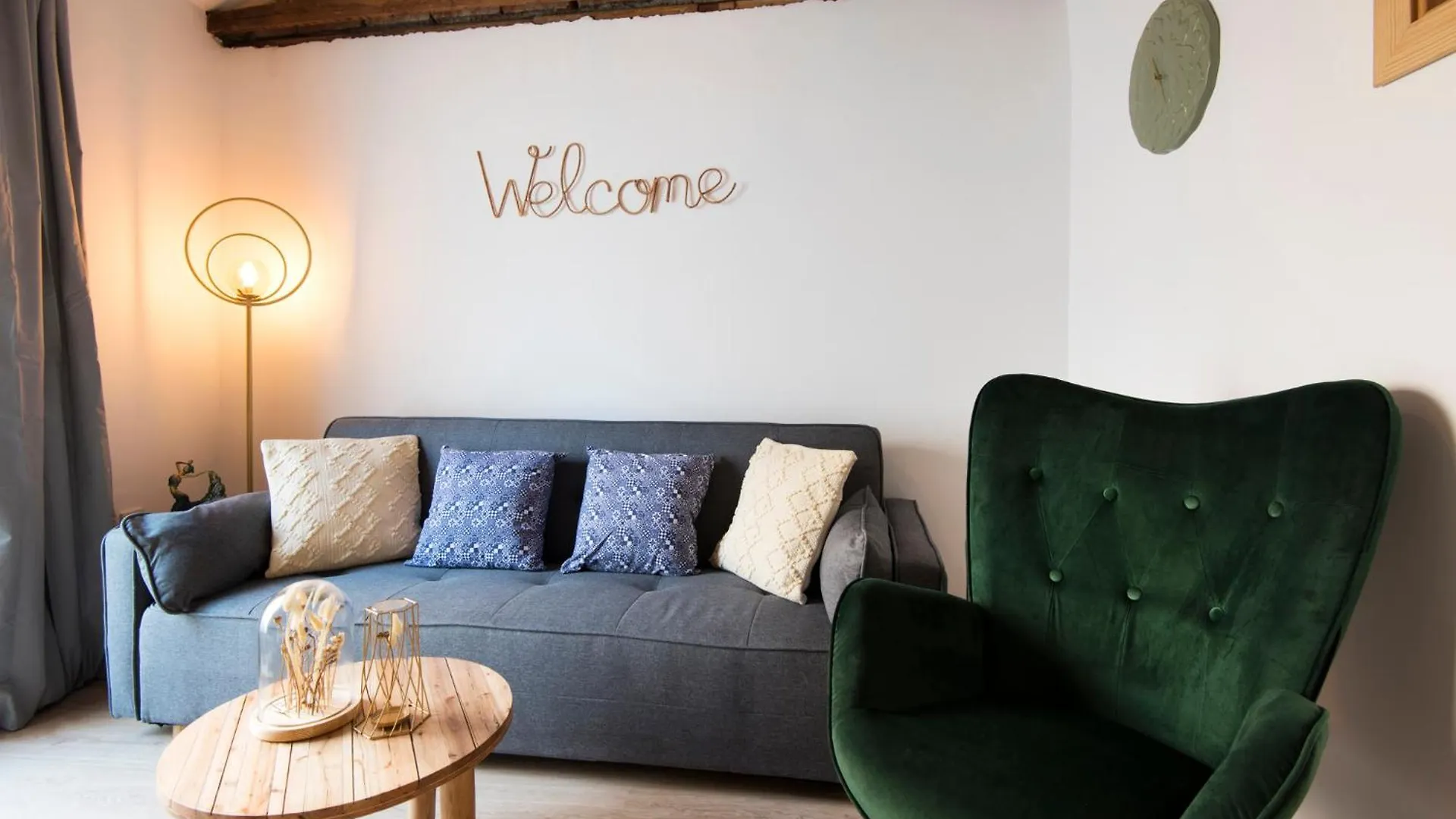 New Merced Square Penthouse Malaga Apartament